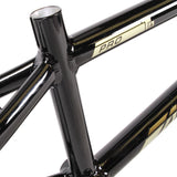 Jet BMX Profi -Rennrahmen beschleunigen