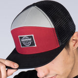 Stay Strong World Wide Snapback - Schwarz/Maroon