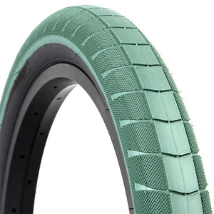 Trebol Tire